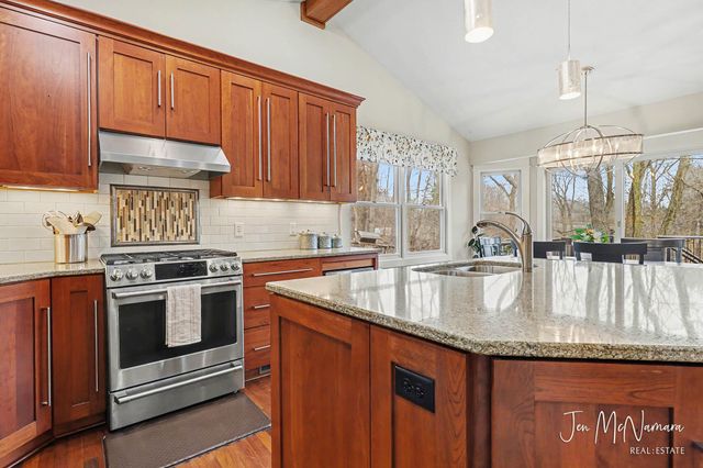 7245 Packer Drive NE, Belmont, MI 49306