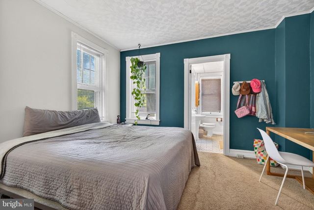 138 E NEW ST, Mountville, PA 17554
