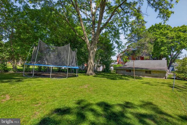 138 E NEW ST, Mountville, PA 17554
