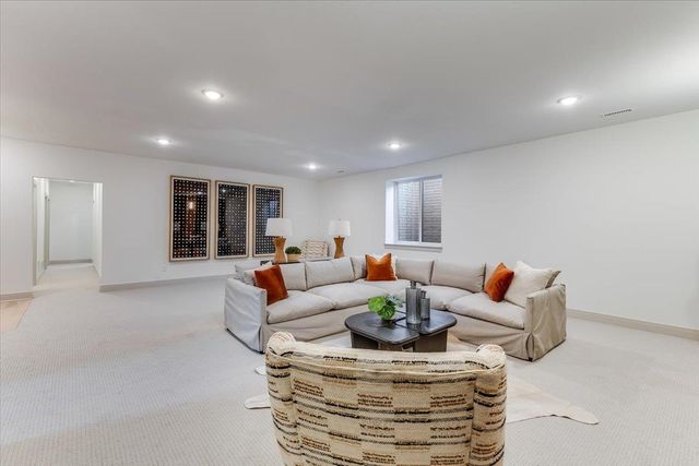 487 Birkdale, Wichita, KS 67230
