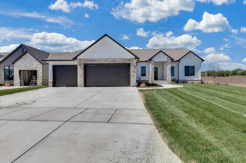 487 Birkdale, Wichita, KS 67230