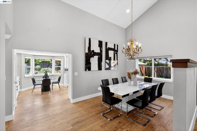 515 Burns Cir, San Ramon, CA 94583