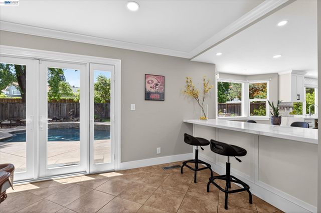 515 Burns Cir, San Ramon, CA 94583