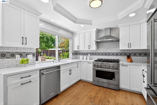 515 Burns Cir, San Ramon, CA 94583