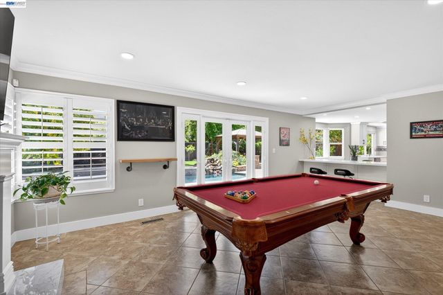 515 Burns Cir, San Ramon, CA 94583