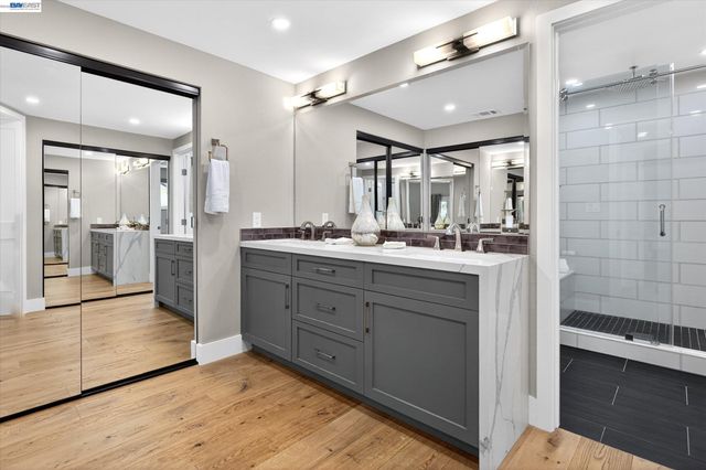 515 Burns Cir, San Ramon, CA 94583