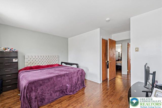 1220 South 8th Street, Allentown City, PA 18103