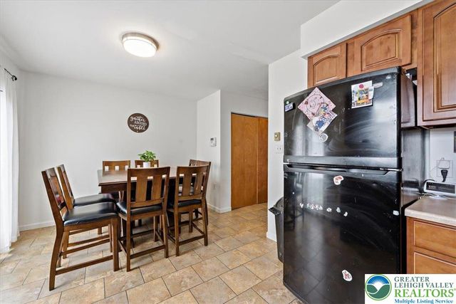 1220 South 8th Street, Allentown City, PA 18103