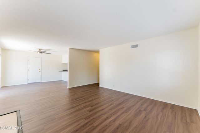 190 Knollwood Drive, Newbury Park, CA 91320