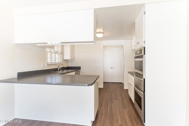 190 Knollwood Drive, Newbury Park, CA 91320