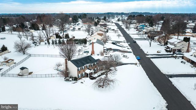 52 HAMPTON DR, Churchville, PA 18966