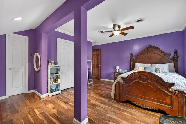 43 Greenwich Avenue, Central Valley, NY 10917