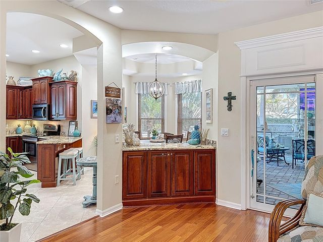 2044 84TH STREET CIRCLE NW, Bradenton, FL 34209