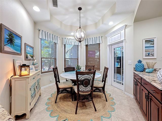 2044 84TH STREET CIRCLE NW, Bradenton, FL 34209