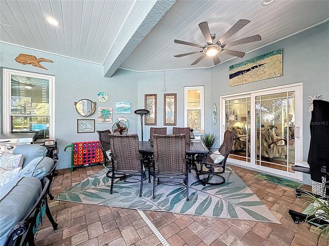 2044 84TH STREET CIRCLE NW, Bradenton, FL 34209