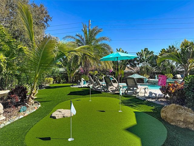 2044 84TH STREET CIRCLE NW, Bradenton, FL 34209