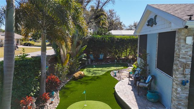 2044 84TH STREET CIRCLE NW, Bradenton, FL 34209