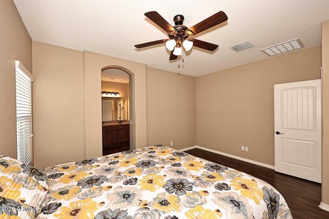 784 W LEADWOOD Avenue, Queen Creek, AZ 85140