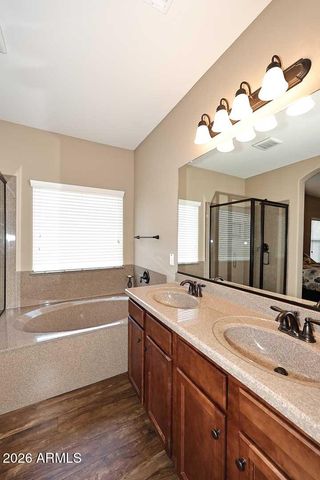 784 W LEADWOOD Avenue, Queen Creek, AZ 85140