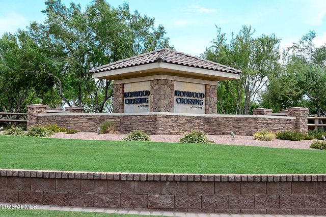 784 W LEADWOOD Avenue, Queen Creek, AZ 85140