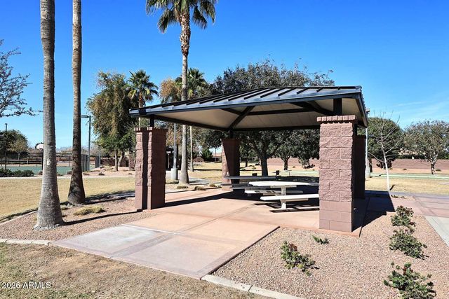 784 W LEADWOOD Avenue, Queen Creek, AZ 85140