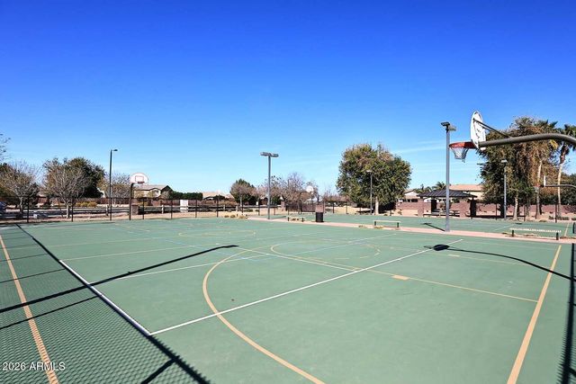 784 W LEADWOOD Avenue, Queen Creek, AZ 85140