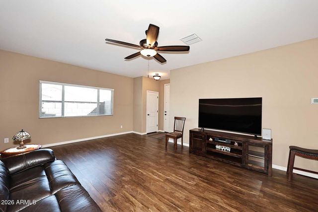 784 W LEADWOOD Avenue, Queen Creek, AZ 85140