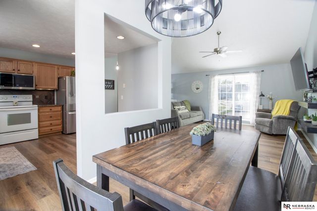 15504 Binney Street, Omaha, NE 68116