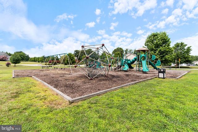 3227 HUNTSMAN DR, Huntingtown, MD 20639