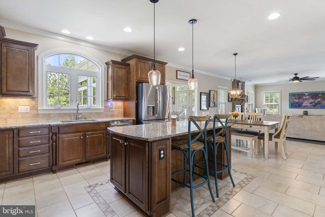3227 HUNTSMAN DR, Huntingtown, MD 20639