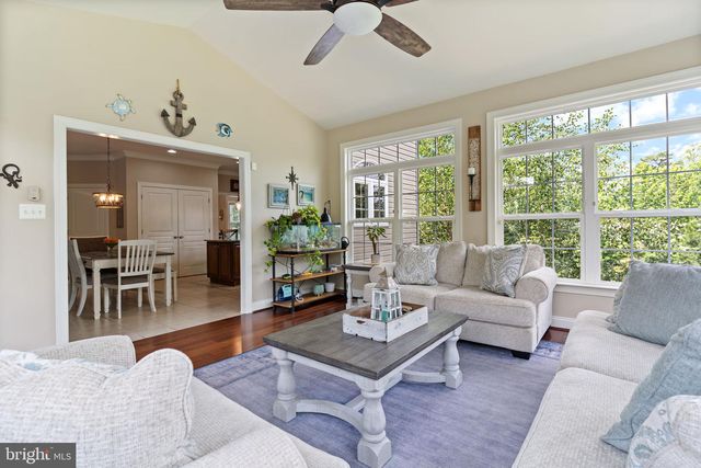3227 HUNTSMAN DR, Huntingtown, MD 20639