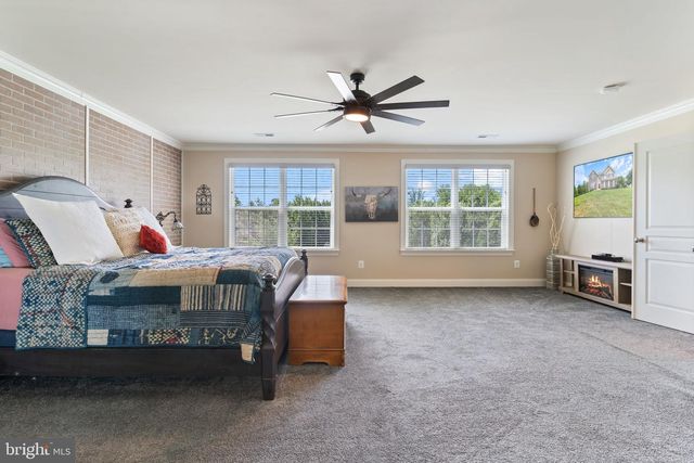 3227 HUNTSMAN DR, Huntingtown, MD 20639