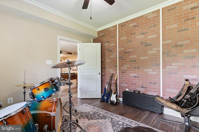3227 HUNTSMAN DR, Huntingtown, MD 20639
