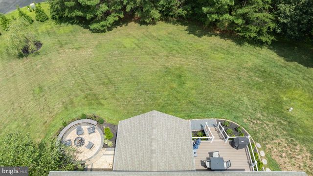 3227 HUNTSMAN DR, Huntingtown, MD 20639
