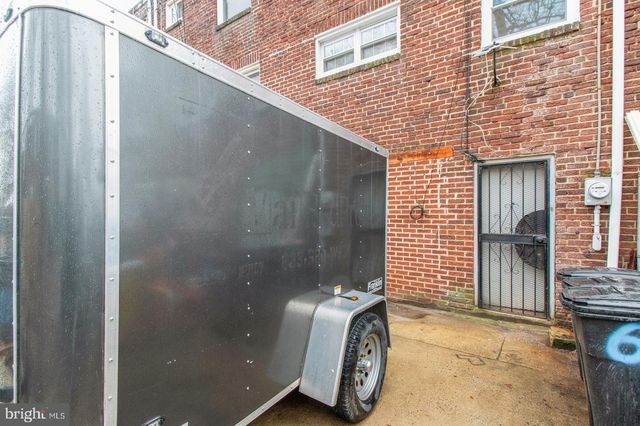 608 RARITAN ST, Camden, NJ 08105