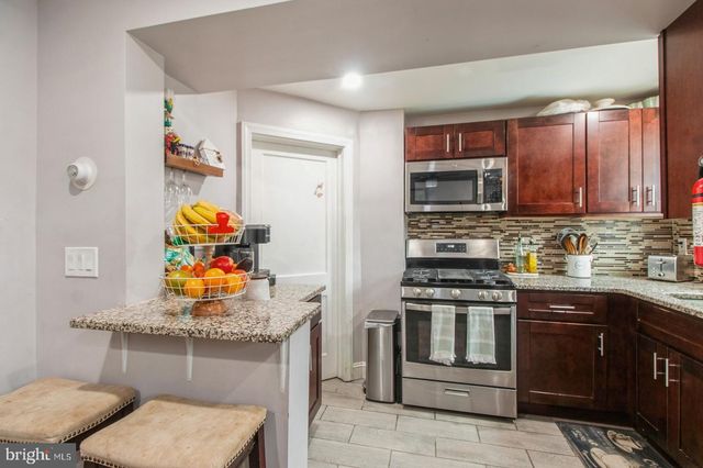 608 RARITAN ST, Camden, NJ 08105