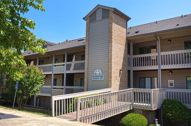 835 Gangplank Rd Unit 113, Moneta, VA 24121