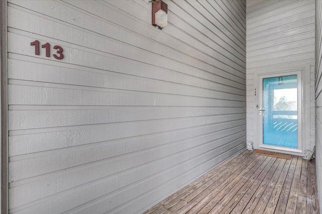 835 Gangplank Rd Unit 113, Moneta, VA 24121