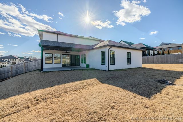 6621 E 153rd Street, Bixby, OK 74008