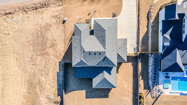 6621 E 153rd Street, Bixby, OK 74008