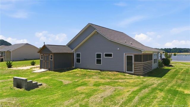 339 Sandcastle Lane, Four Oaks, NC 27524