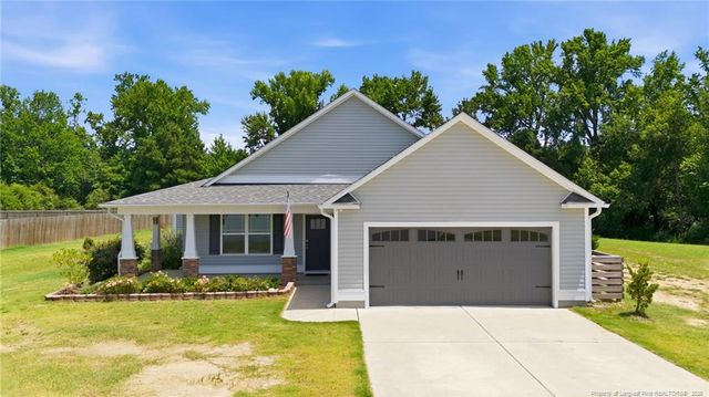 339 Sandcastle Lane, Four Oaks, NC 27524