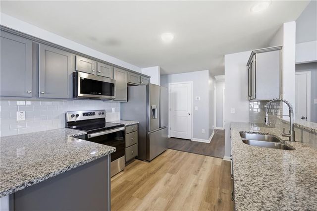 339 Sandcastle Lane, Four Oaks, NC 27524