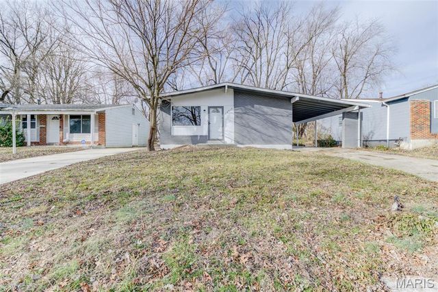 10417 Prince Drive, St Louis, MO 63136