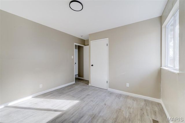 10417 Prince Drive, St Louis, MO 63136