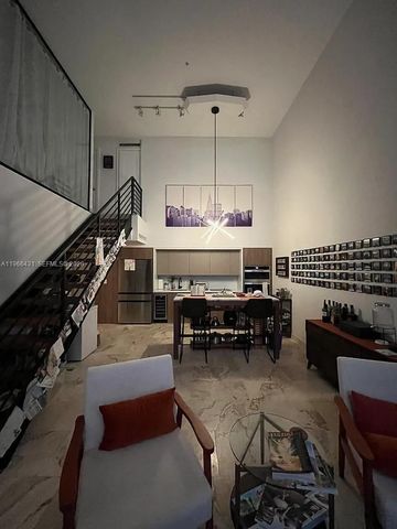 7744 Collins Ave 15, Miami Beach, FL 33141