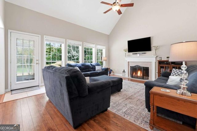 3848 Laurel Drive NW, Acworth, GA 30101