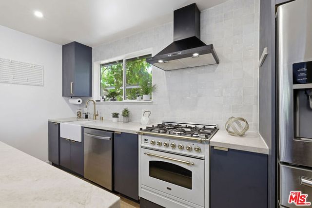 342 Fisher Street, Los Angeles, CA 90042