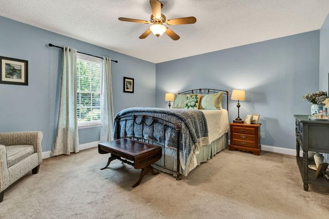 160 Crabtree Drive, Tunnel Hill, GA 30755
