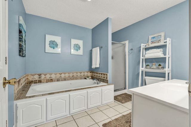 160 Crabtree Drive, Tunnel Hill, GA 30755